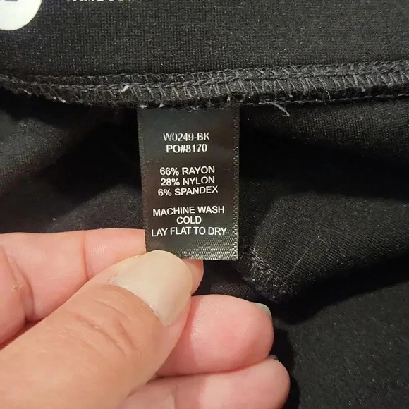 Betabrand Cropped Stratch Dress Pant - Picture 6 of 6